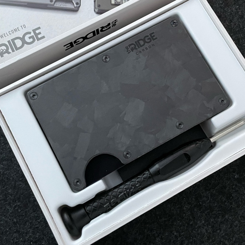 The Ridge Wallet FORGED CARBON